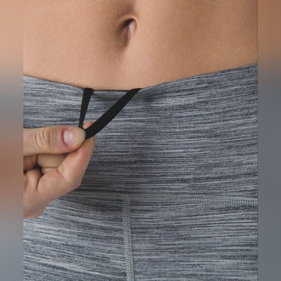 Lululemon Sun Runner Crop Leggings Space Dye Gray Black Cropped Size 8 Workout - Picture 4 of 11
